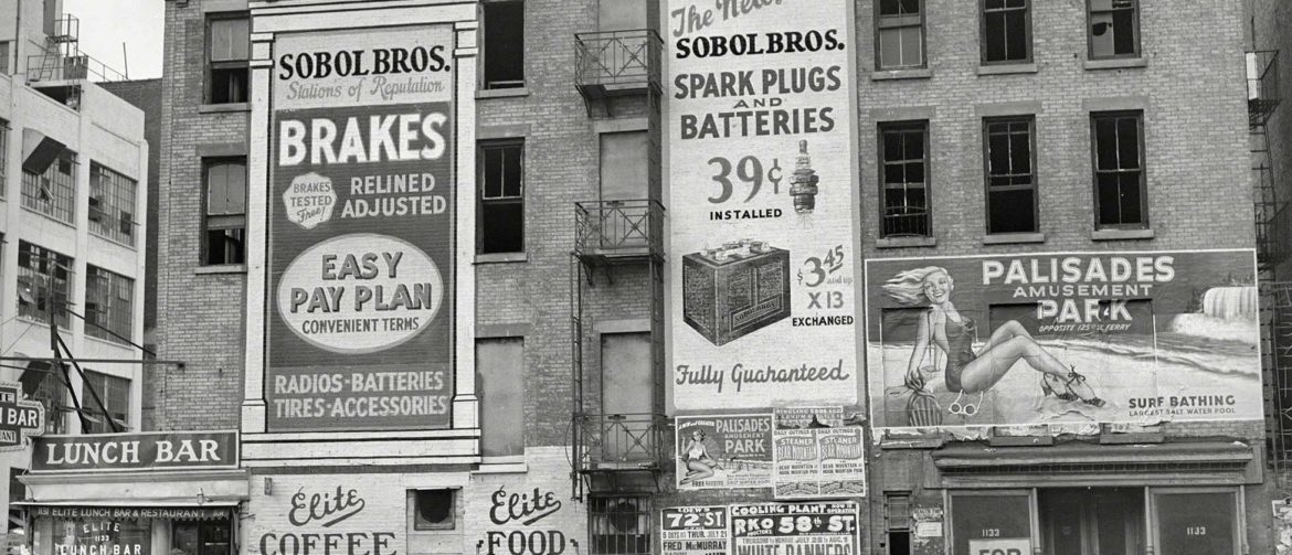 Esquina de la Quinta Avenida y la calle 62. Nueva York, 1939.